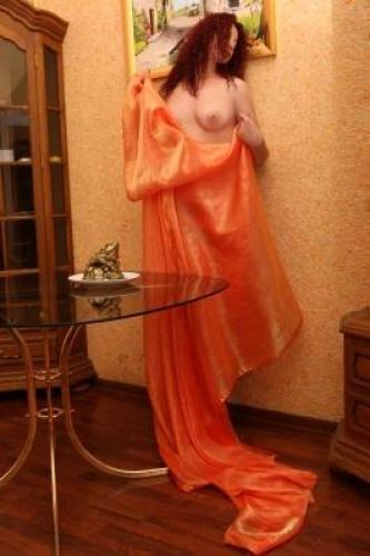 Проститутка Мила Рыжая c 3 размером груди у метро Девяткино СПб Фото - 3